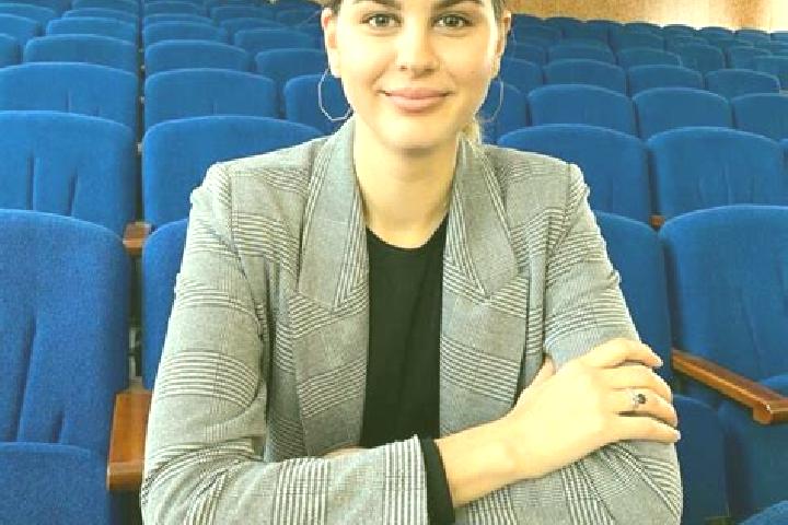 Hazel, 30 — Escort in Loza, Ukraine