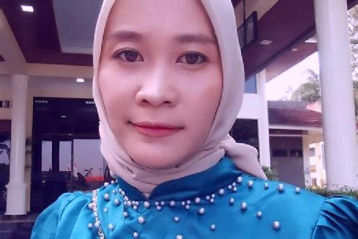 Hazel, 30 — Escort in Nagrog Wetan, Indonesia