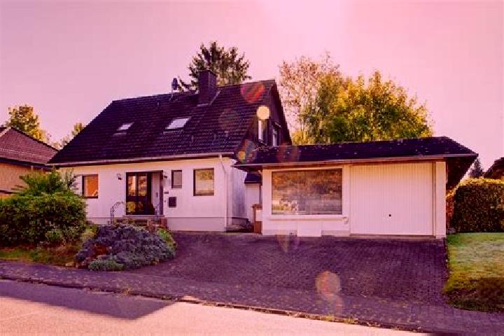 Hazel, 30 — Escort in Weyerbusch, Germany