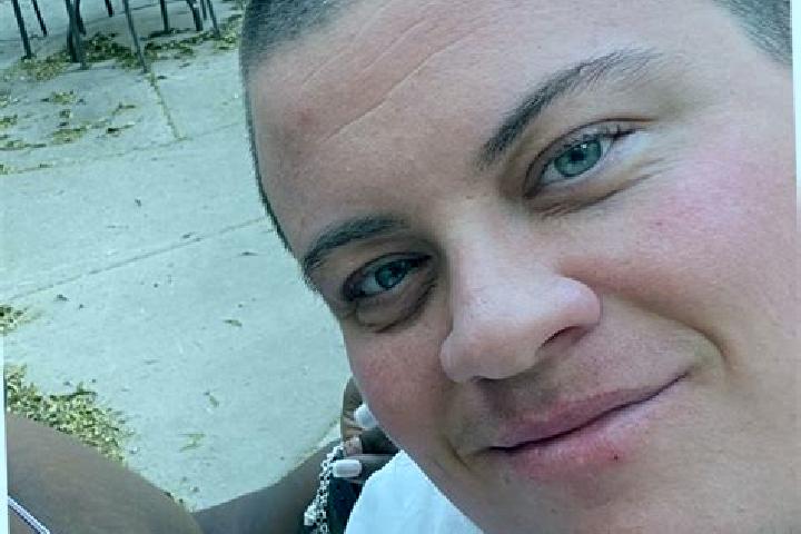 Hazel, 30 — Escort in Wray, United States