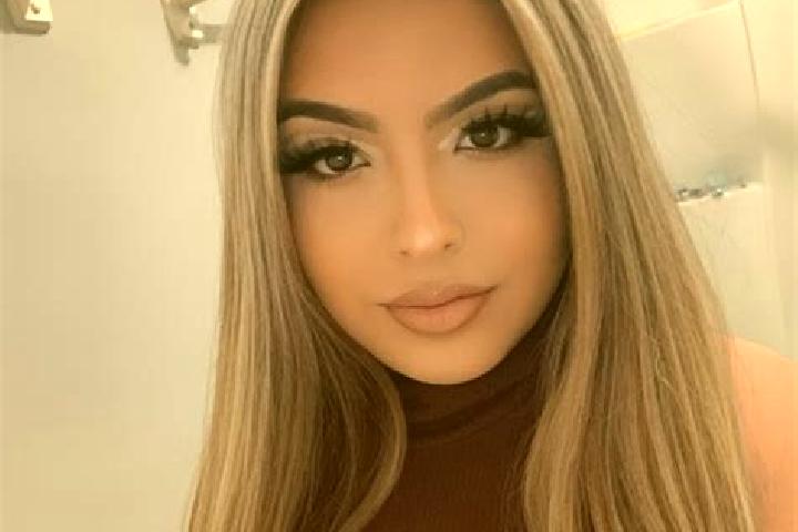 Hazel, 31, a blonde amber-eyed latina companion based in Yishun New Town. Offering Overnight, Dinner Date, 69. Available for incall and outcall, day and even...