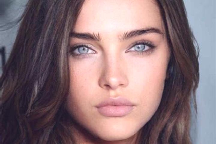 Hazel, 31, a brunette green-eyed caucasian companion based in Maple Grove. Offering Party Girl, A-Level, Deep French Kissing, Erotic Massage. Available for i...
