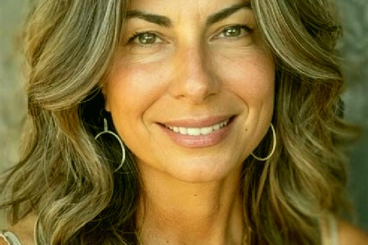 Hazel, 31, a brunette grey-eyed middle eastern companion based in San Roque. Offering Domination, Massage, Party Girl, Overnight, Girlfriend Experience. Avai...