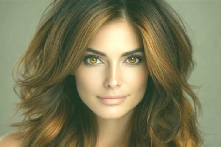 Hazel, 31, a brunette hazel-eyed mediterranean companion based in Miyake. Offering Domination, Roleplay, Girlfriend Experience, Party Girl, A-Level. Availabl...