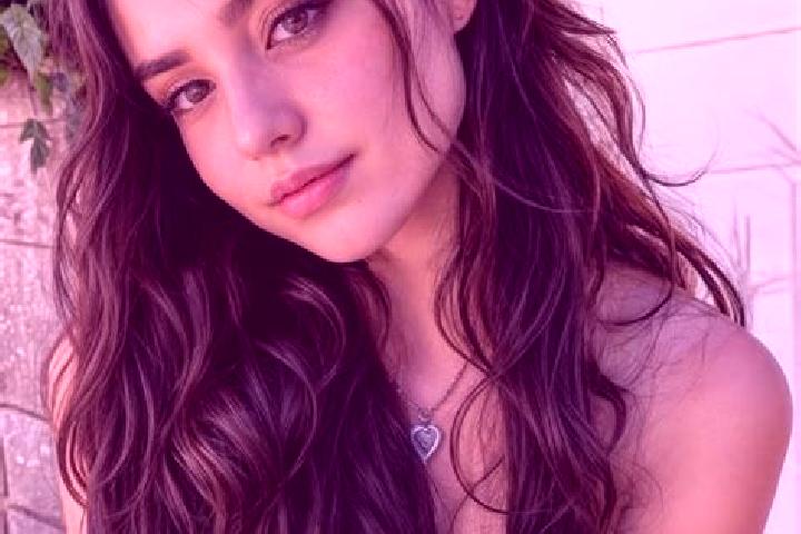 Hazel, 31, a brunette hazel-eyed middle eastern companion based in Vyderta. Offering Deep French Kissing, GFE, A-Level, Couples. Available for incall and out...