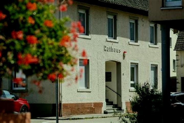 Hazel, 31 — Escort in Aletshausen, Germany