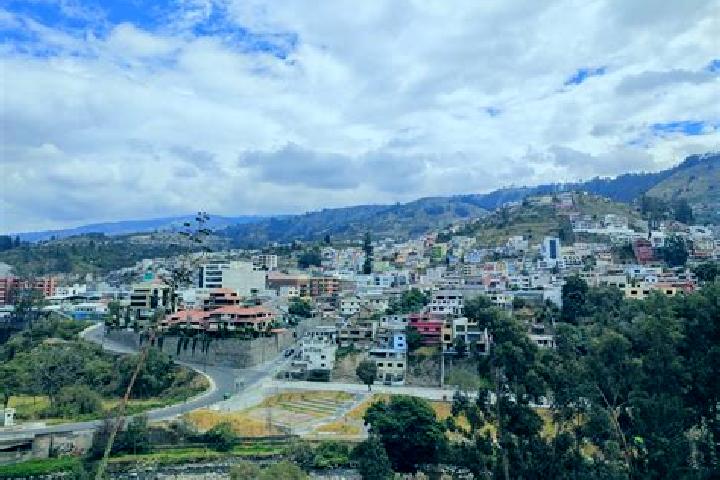 Hazel, 31 — Escort in Ambatillo, Ecuador