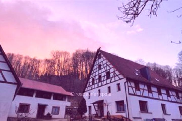 Hazel, 31 — Escort in Kirchensittenbach, Germany