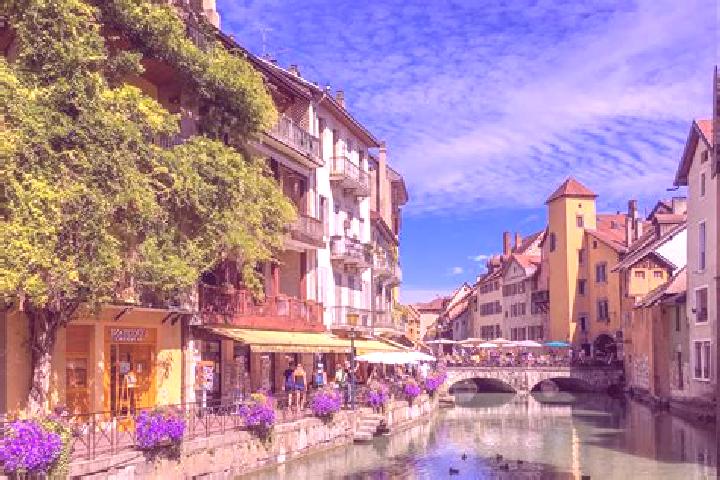 Hazel, 31 — Escort in Pourrain, France