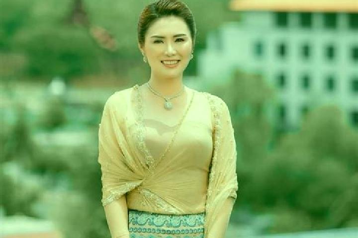 Hazel, 31 — Escort in Sar Hpyu Su, Myanmar