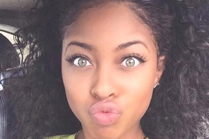 Hazel, 32, a black green-eyed ebony companion based in Asakuchi. Offering OWO, Domination, A-Level. Available for incall and outcall, overnight bookings avai...