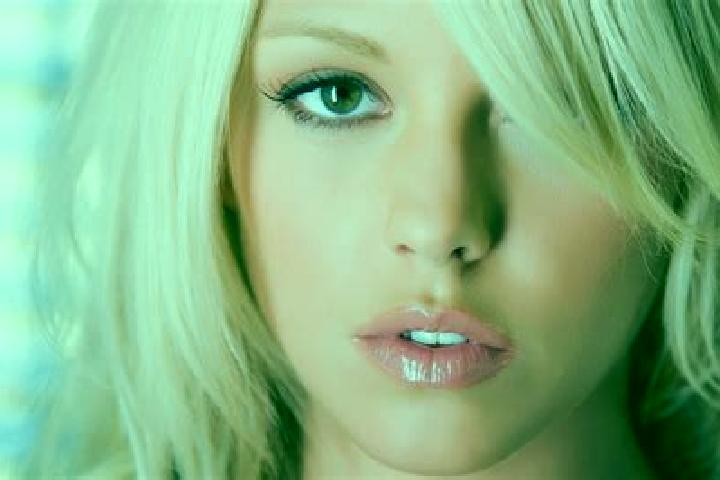 Hazel, 32, a blonde brown-eyed middle eastern companion based in Schiffdorf. Offering Deep French Kissing, Roleplay, Domination, Girlfriend Experience, Party...