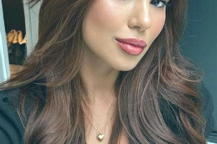 Hazel, 32, a chestnut brown-eyed latina companion based in Marulanda. Offering A-Level, Erotic Massage, Striptease. Available for incall and outcall, day and...