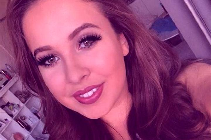 Hazel, 32, a dark blonde brown-eyed caribbean companion based in Lagoa da Prata. Offering Travel Companion, A-Level, Roleplay, Massage. Available for incall ...