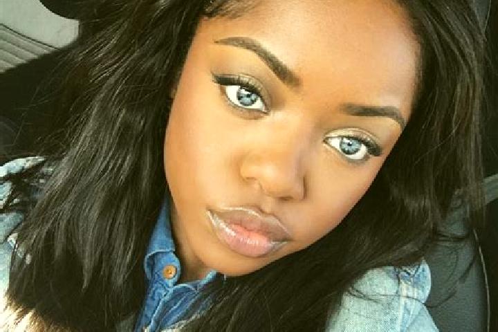 Hazel, 32, a red blue-eyed ebony companion based in Huurch. Offering BDSM, Massage, Prostate Massage, 69. Available for incall and outcall, day and evening d...