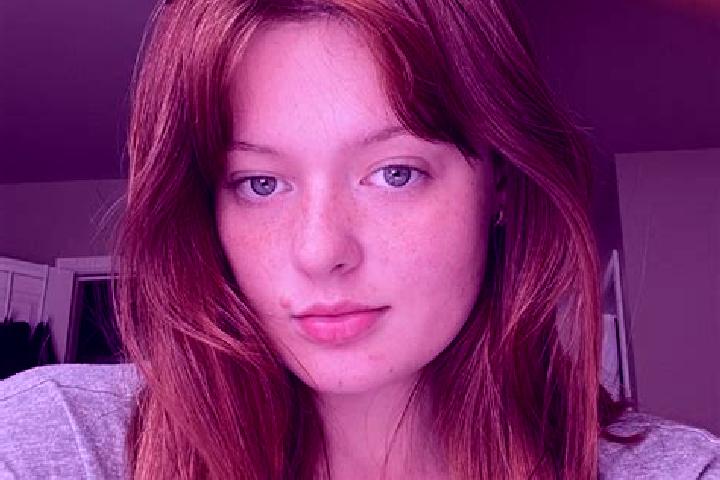 Hazel, 32, a red dark-eyed caucasian companion based in Fiscal. Offering Girlfriend Experience, Tantra, OWO, 69. Available for incall and outcall, overnight ...