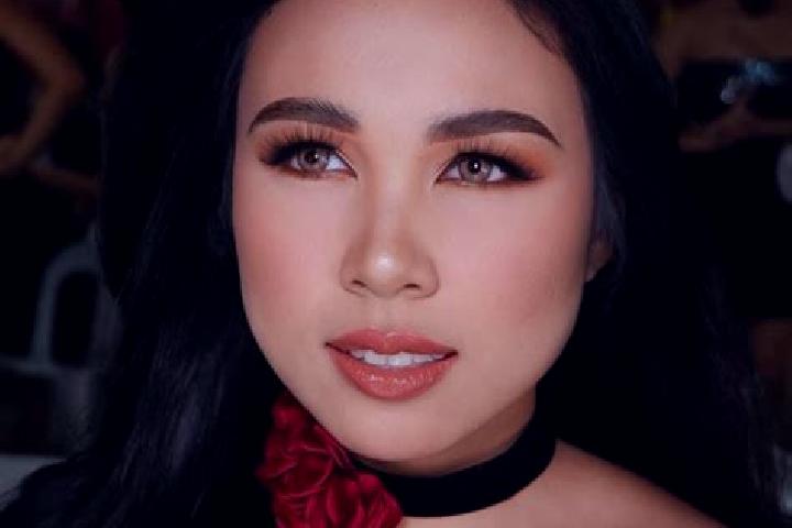 Hazel, 32 — Escort in Castillo, Philippines