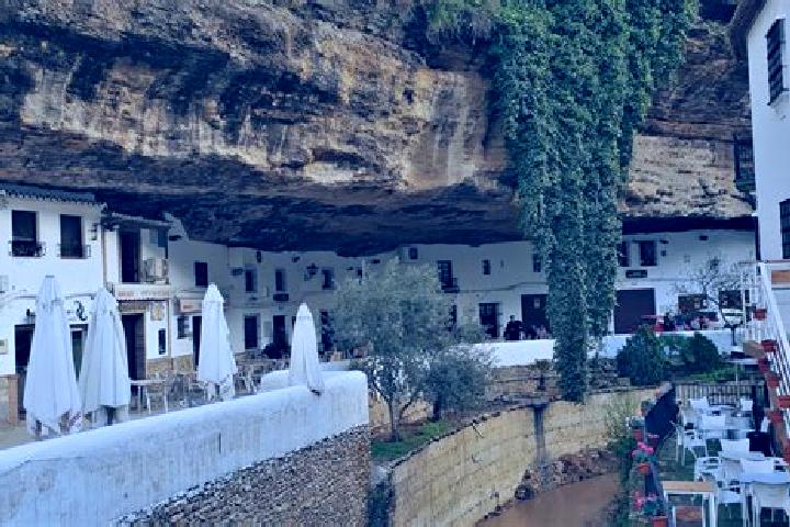 Hazel, 32 — Escort in Epila, Spain