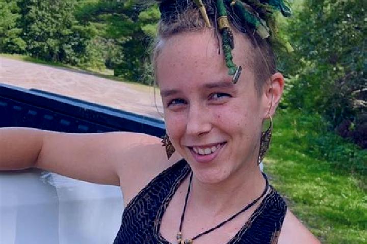 Hazel, 32 — Escort in Little Mountain, Canada