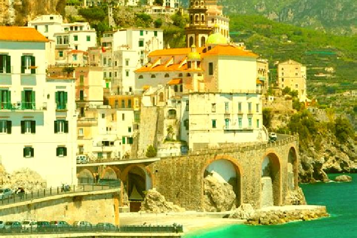 Hazel, 32 — Escort in Piazza Caduti, Italy