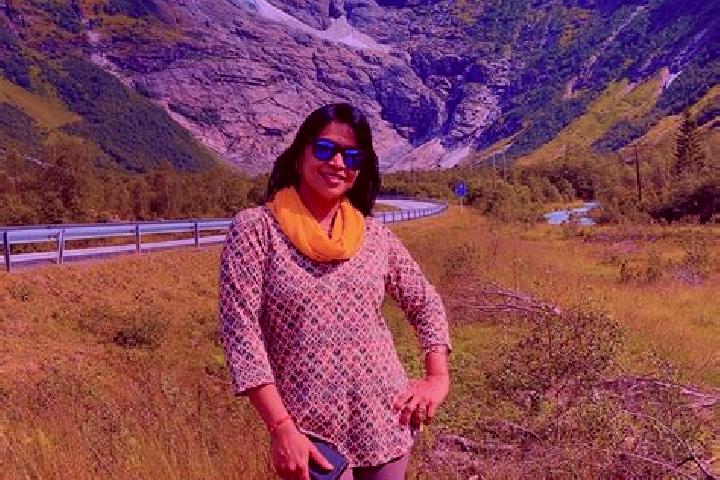 Hazel, 32 — Escort in Sogndal, Norway