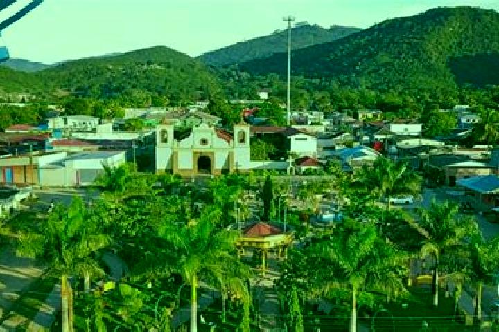 Hazel, 32 — Escort in Taulabe, Honduras