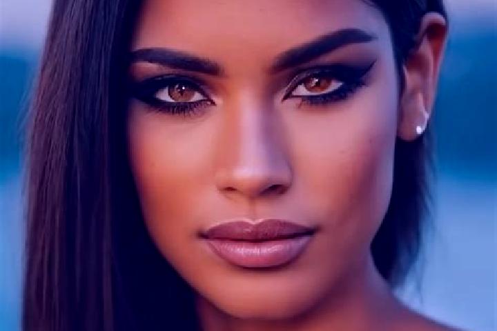 Hazel, 33, a black hazel-eyed latina companion based in Kyzyl-Korgon. Offering Prostate Massage, Domination. Available for incall and outcall, overnight book...