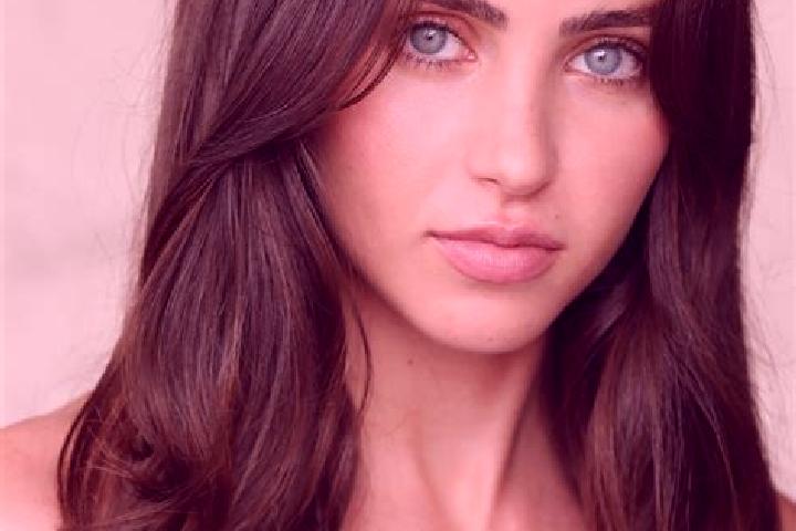 Hazel, 33, a chestnut dark-eyed latina companion based in Na Lay. Offering Duos, Roleplay, CIM. Available for incall and outcall, overnight bookings available.