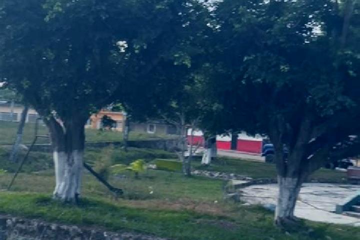 Hazel, 33 — Escort in Julian Blanco (Dos Caminos), Mexico