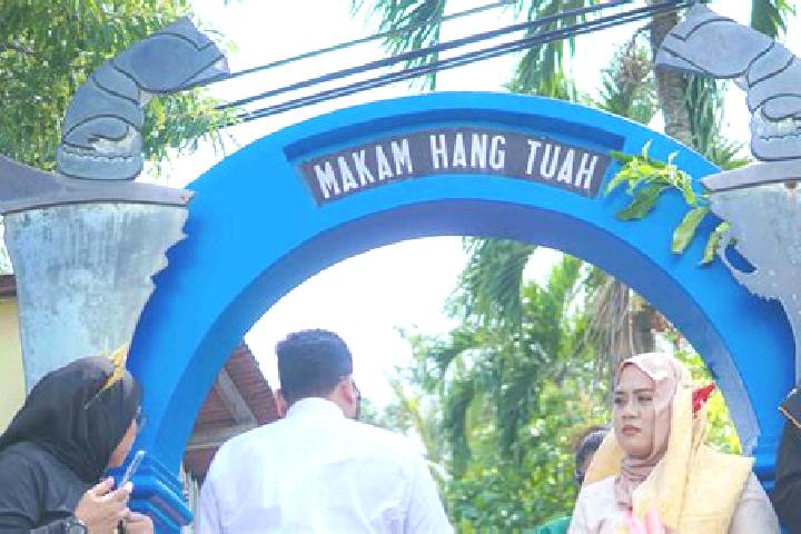 Hazel, 33 — Escort in Kampung Tanjung Keling, Malaysia