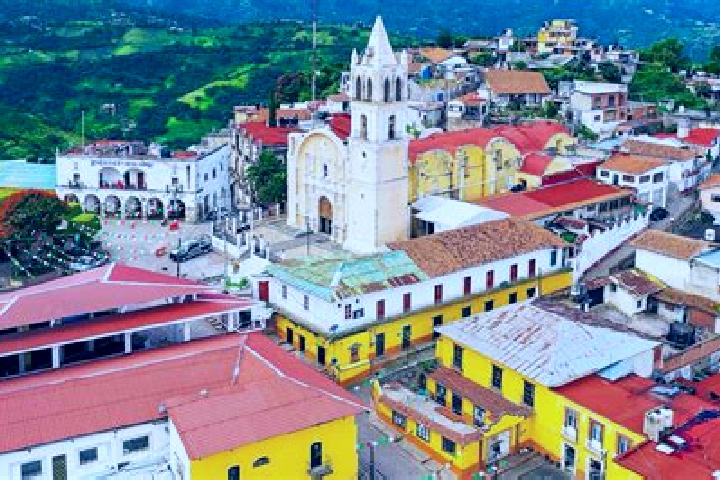 Hazel, 33 — Escort in Zacualpan, Mexico
