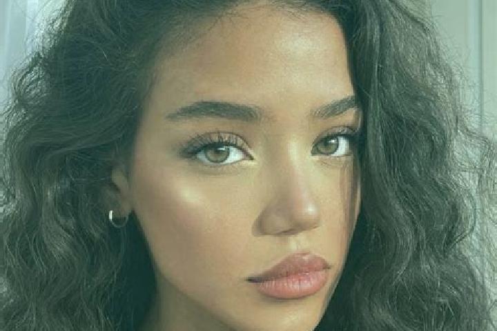 Hazel, 34, a black brown-eyed european companion based in Soba. Offering GFE, Girlfriend Experience, Roleplay. Available for incall and outcall, day and even...