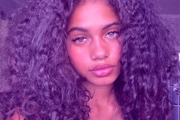 Hazel, 34, a chestnut blue-eyed ebony companion based in Heyen. Offering Girlfriend Experience, Party Girl, Duos, Couples. Available for incall and outcall, ...