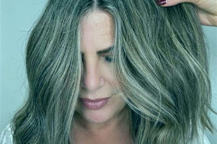 Hazel, 34, a dark blonde grey-eyed european companion based in Malili. Offering Tantra, CIM, Striptease, Erotic Massage. Available for incall and outcall, ov...