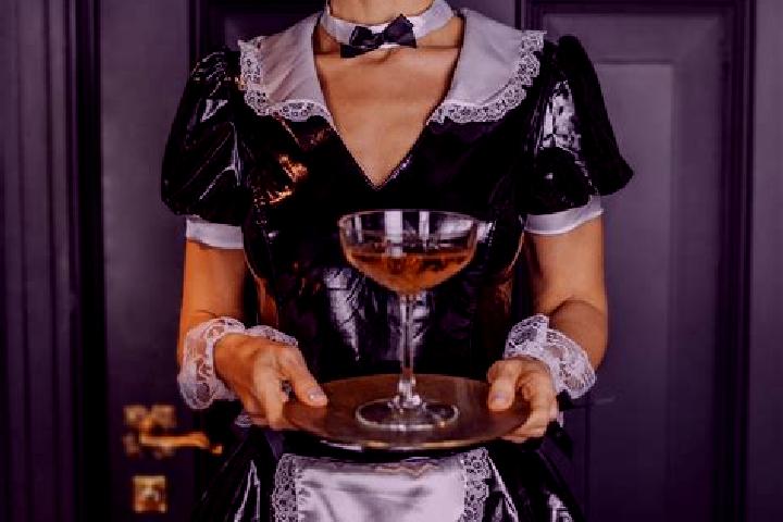Hazel, 34, a red blue-eyed mixed companion based in Waltham. Offering Fetish, Roleplay, BDSM, Overnight. Available for incall and outcall, overnight bookings...