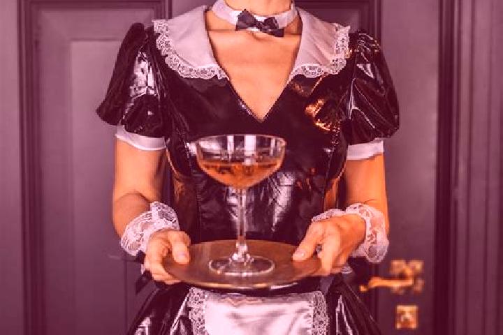 Hazel, 34, a red dark-eyed slavic companion based in Velur. Offering Dinner Date, Travel Companion, BDSM. Available for incall and outcall, day and evening d...