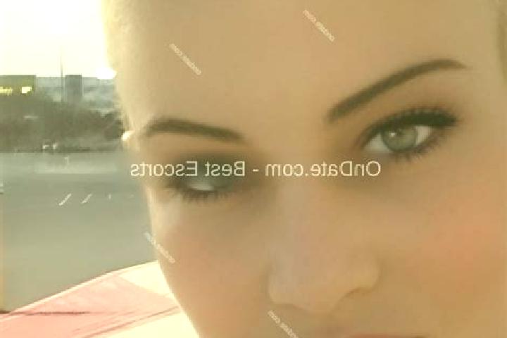 Hazel, 34 — Escort in Gura Caluiu, Romania