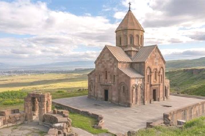 Hazel, 34 — Escort in Odzun, Armenia