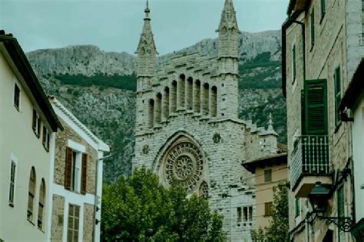 Hazel, 34 — Escort in Soller, Spain