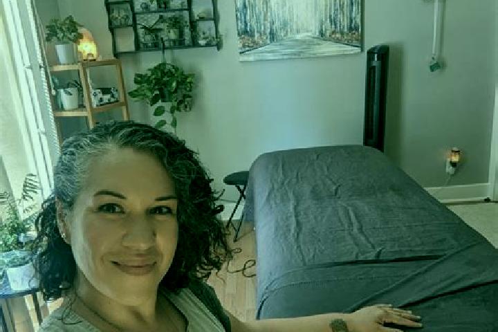 Hazel, 35, a black dark-eyed ebony companion based in Banjar Tuakilangbaleran. Offering Overnight, Massage, A-Level, Tantra. Available for incall and outcall...