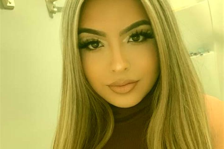 Hazel, 35, a blonde dark-eyed latina companion based in Alevur. Offering Girlfriend Experience, BDSM, Erotic Massage, OWO. Available for incall and outcall, ...