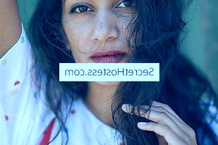 Hazel, 35, a brunette dark-eyed indian companion based in Thure. Offering Girlfriend Experience, 69, CIM, Erotic Massage. Available for incall and outcall, o...