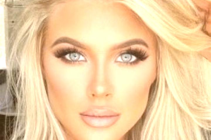 Hazel, 35, a platinum blonde amber-eyed indian companion based in Grossmonra. Offering OWO, Erotic Massage, Dinner Date, Tantra. Available for incall and out...