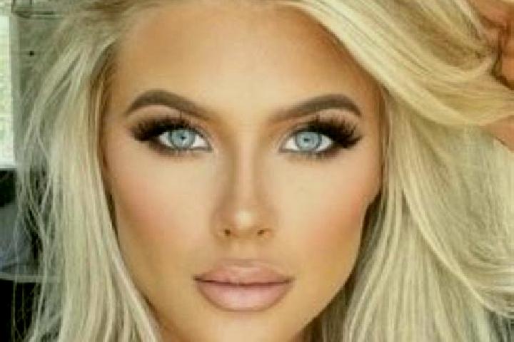 Hazel, 35, a platinum blonde amber-eyed indian companion based in Sevenum. Offering GFE, Duos, Dinner Date. Available for incall and outcall, overnight booki...