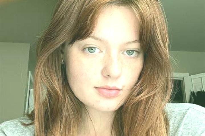 Hazel, 35, a red dark-eyed mixed companion based in Giurgeni. Offering Domination, Deep French Kissing, Overnight. Available for incall and outcall, day and ...