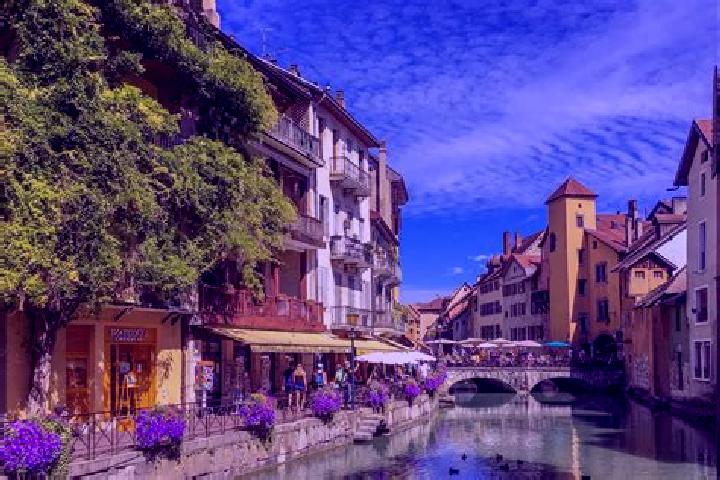 Hazel, 35 — Escort in Coublanc, France