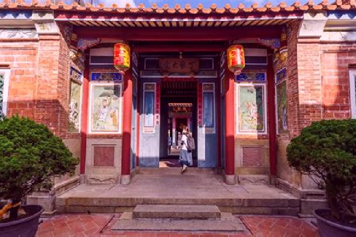 Hazel, 35 — Escort in Dingjia, China