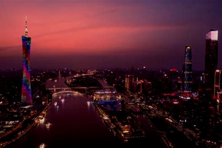 Hazel, 35 — Escort in Tongqiao, China