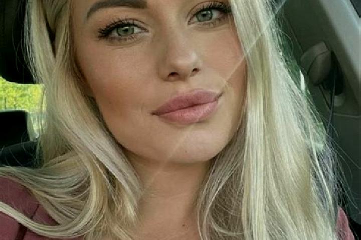 Hazel, 36, a blonde hazel-eyed caribbean companion based in Volstroff. Offering 69, Massage, BDSM, Duos. Available for incall and outcall, overnight bookings...