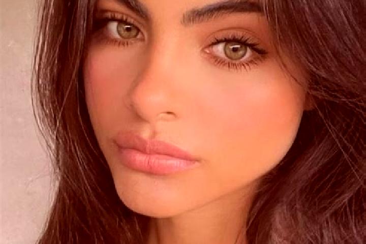 Hazel, 36, a brunette brown-eyed indian companion based in Outreau. Offering 69, Prostate Massage, Striptease, OWO. Available for incall and outcall, day and...